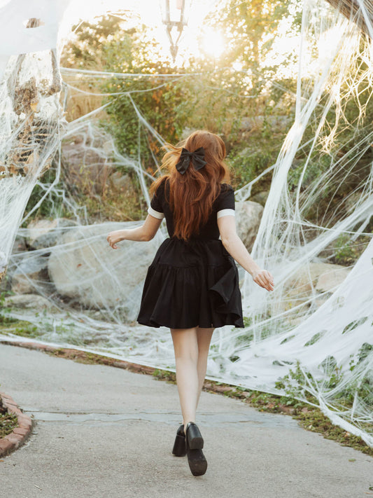 Hair Bow in Odile Black