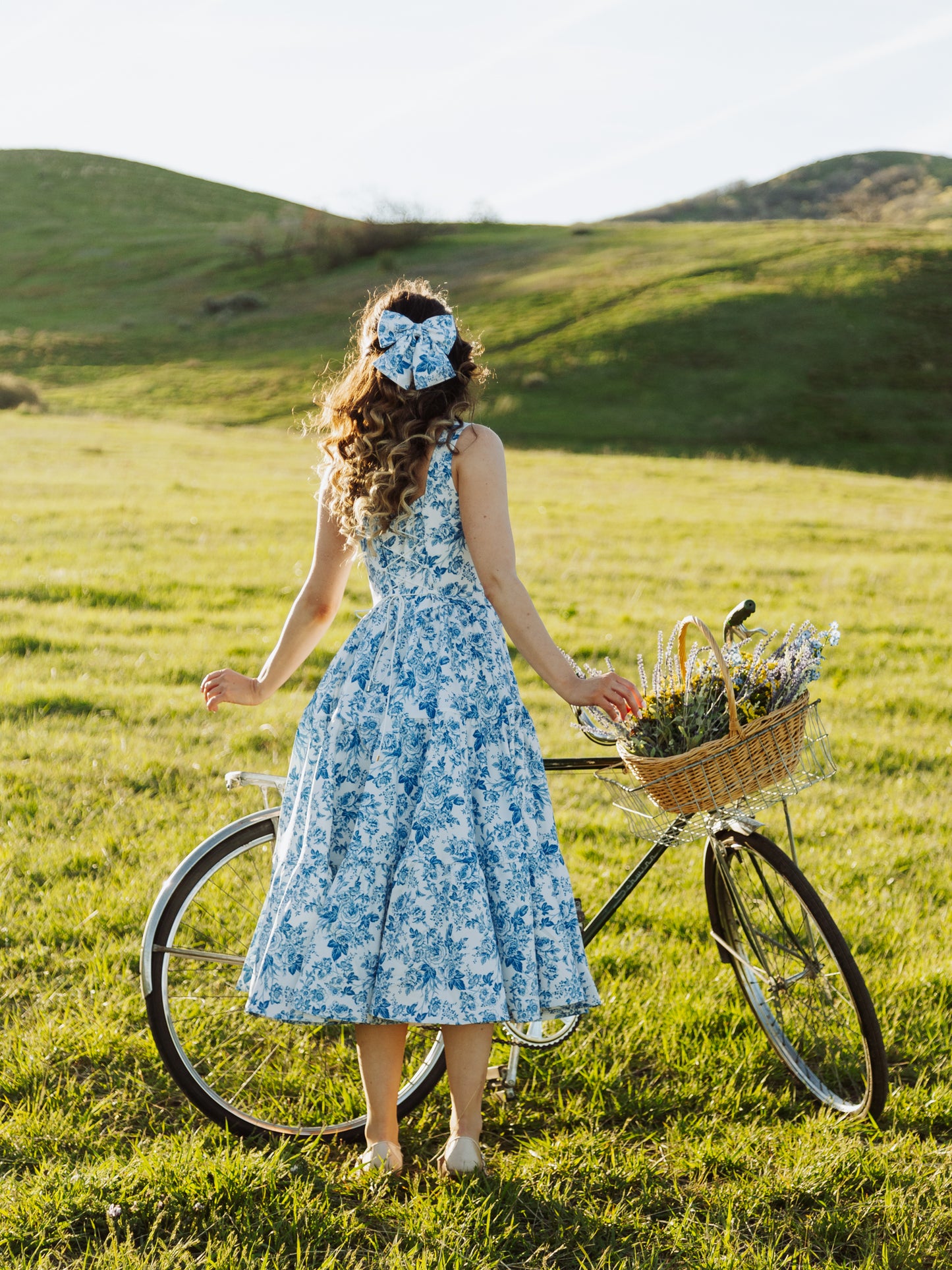 Hair Bow in Countryside