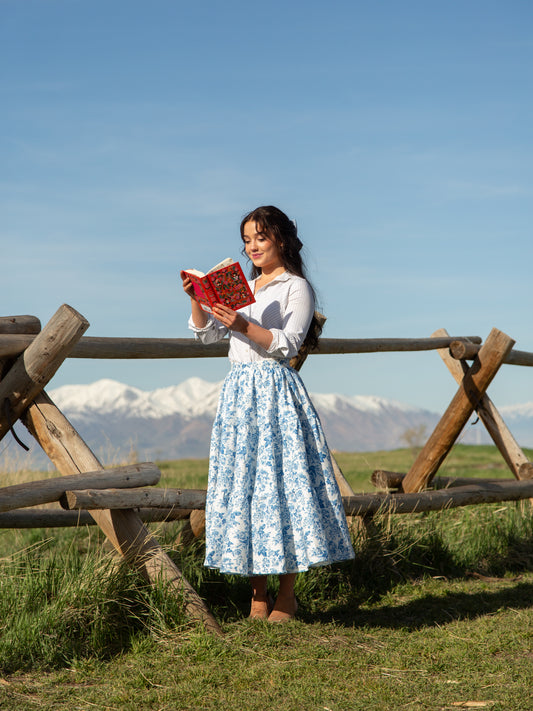 Madonna Skirt in Countryside