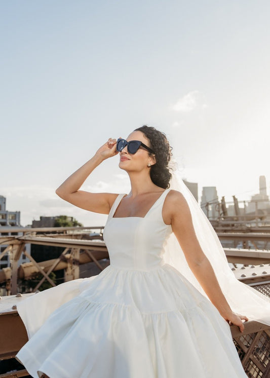 El vestido Dream en Odette Ivory - ¡EN STOCK AHORA!