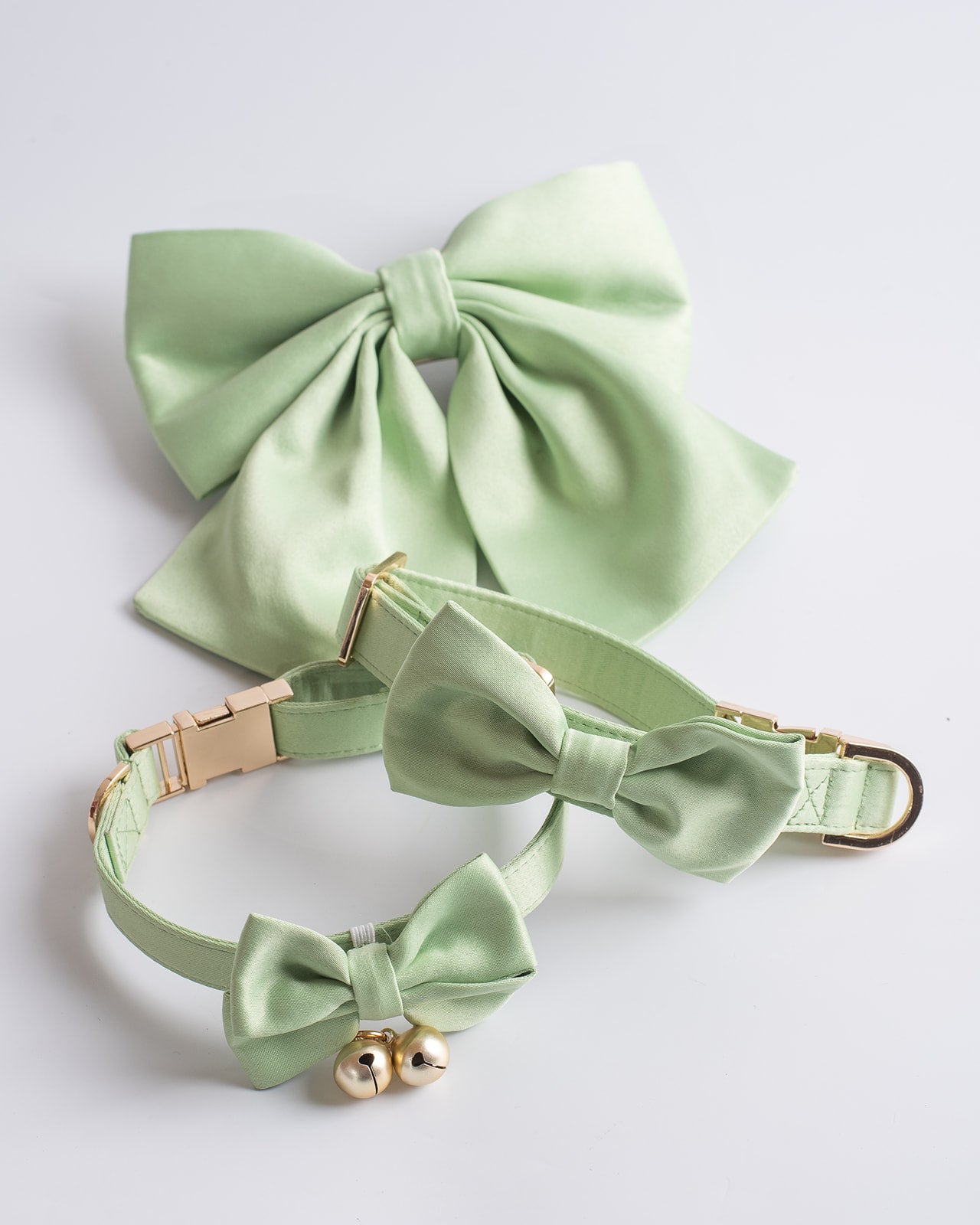 *IN STOCK NOW* The Bestie Pet Bow in Persephone Green